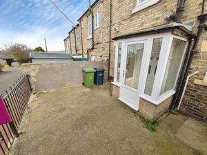 Yard- click for photo gallery